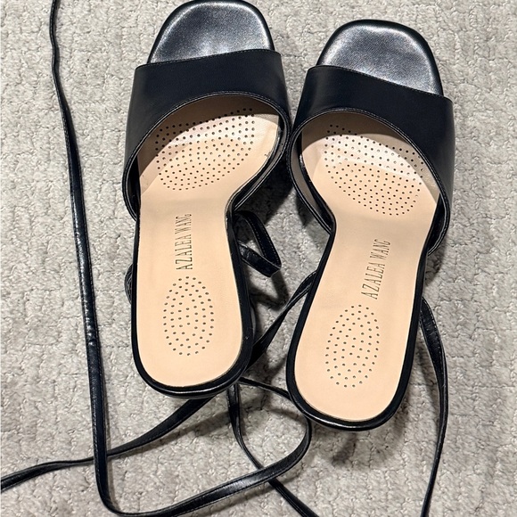 Black Platform Heels - Picture 3 of 4